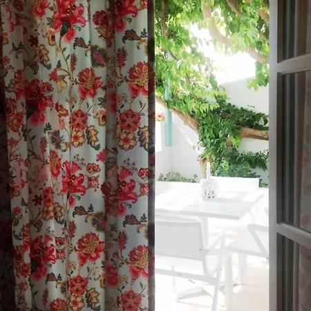 Ξενοδοχείο με διαμερίσματα Aphrodite Astypálaia