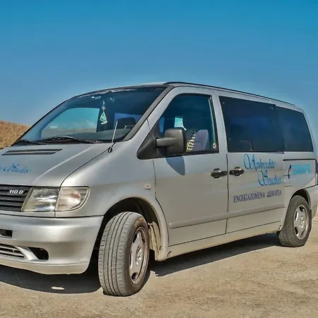 Ξενοδοχείο με διαμερίσματα Aphrodite 4*