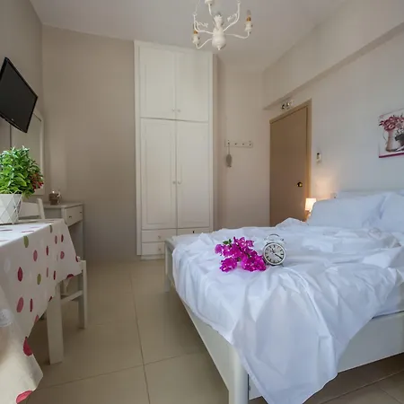 Aphrodite 4*
