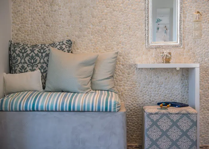 Aphrodite Aparthotel 4*