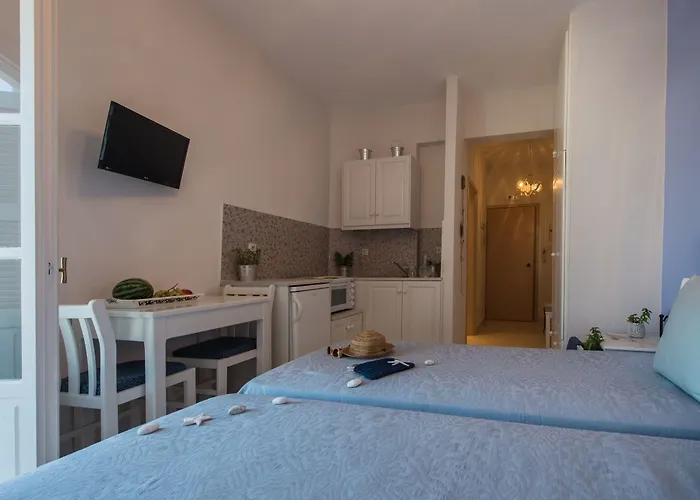 Aparthotel Aphrodite 4*